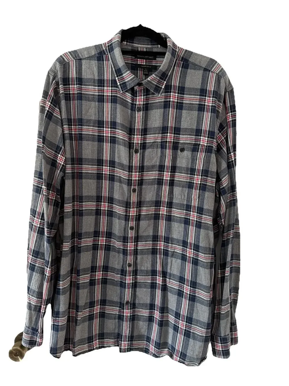 Banana Republic Flannel Shirt Men XL Untucked Slim Fit Red Gray Long Sleeve
